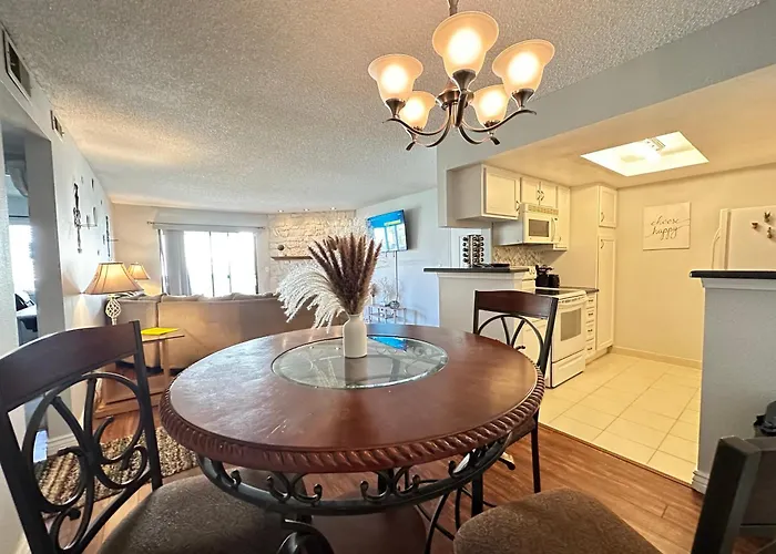 Cozy 1Br, 1Ba Condo